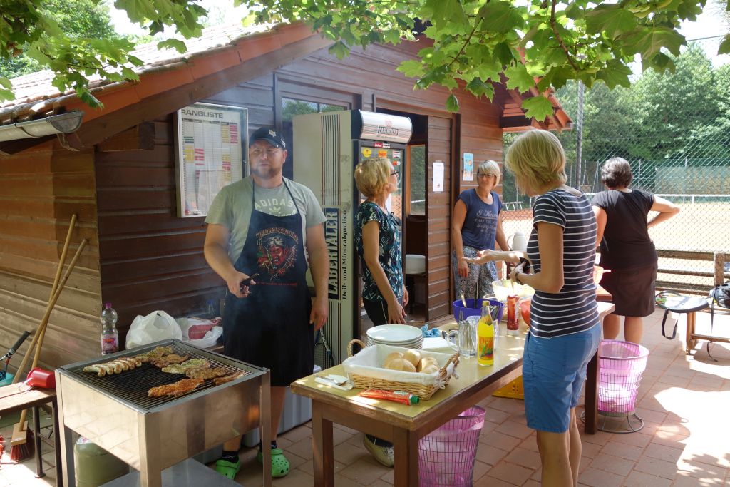 2014-07-10 Tennis Helferinnen 3